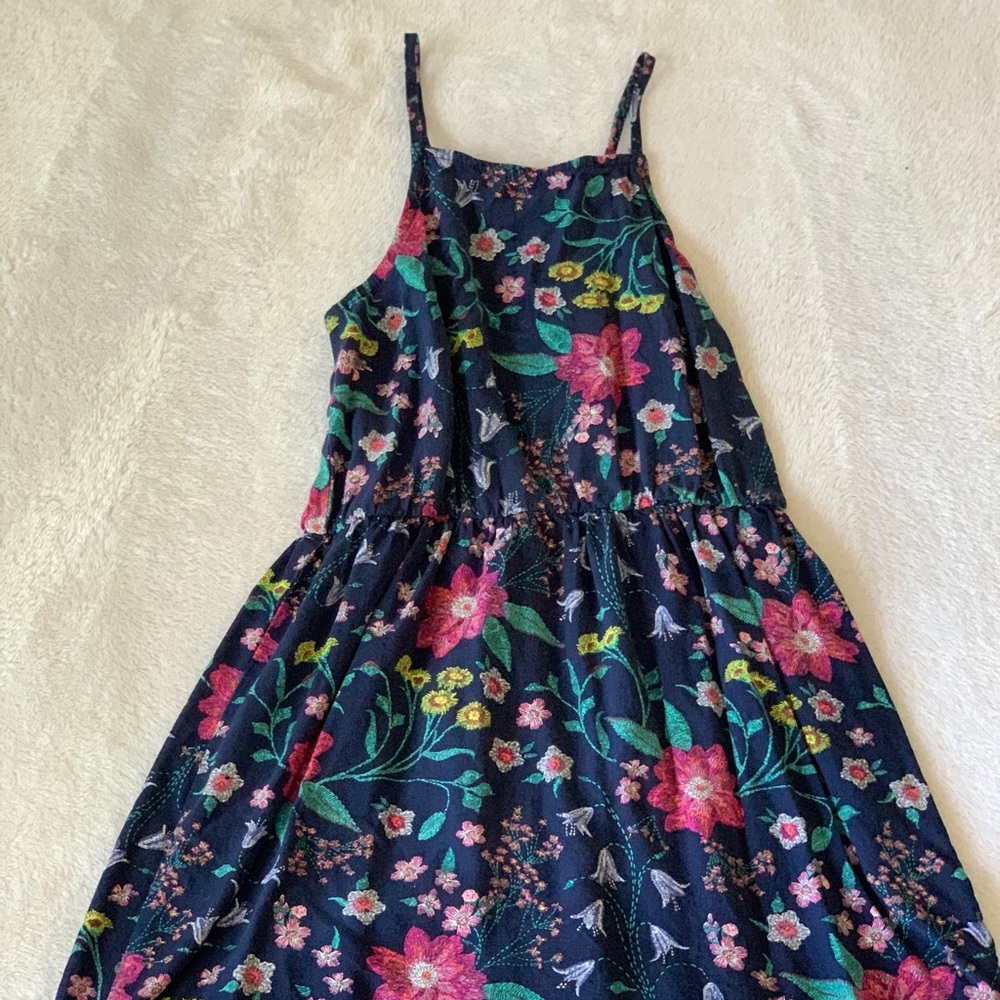 Girls Old Navy Dress (6-7)